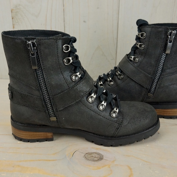 STORE CLOSING SALE UGG FRITZI BLACK LEATHER SHEEPSKIN MOTO BOOT - Picture 4 of 8